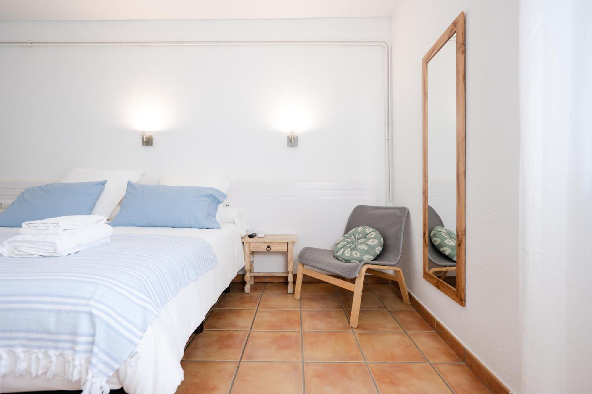 Hostal El Ranxo Cadaques Exterior photo