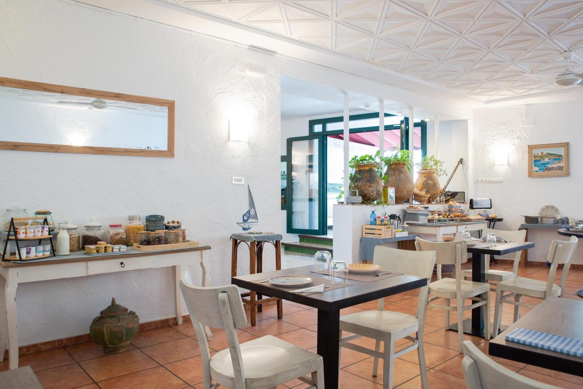 Hostal El Ranxo Cadaques Exterior photo